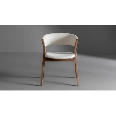 Bonaldo Sedia Remo con gambe in legno e seduta a scelta