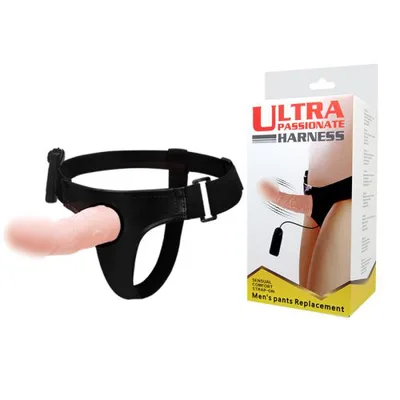 Strap-On Vibrante Baile Ultra Passionate 15 cm in TPR Flesh con Controller Cablato e Harness Regolabile